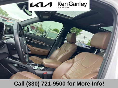 Certified 2021 Kia Telluride SX w/ SX Prestige Package AWD/4WD image 12