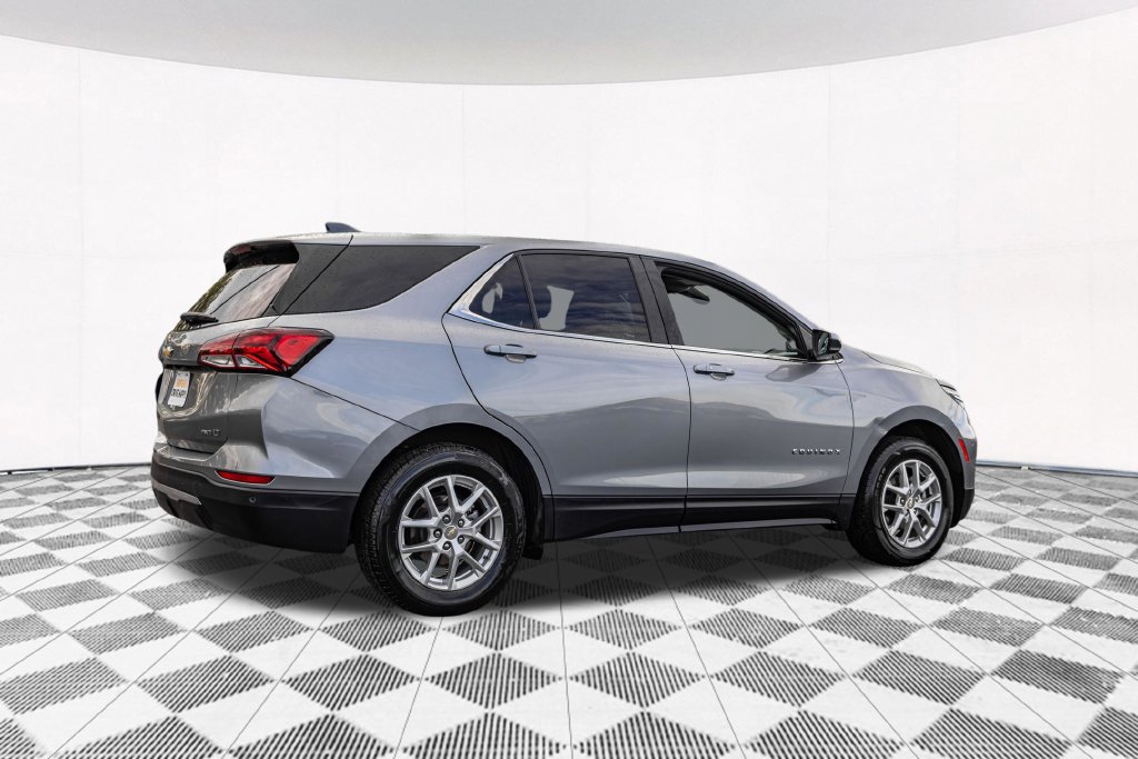 Used 2024 Chevrolet Equinox LT AWD/4WD image 10
