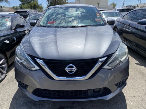 Used 2019 Nissan Sentra SV FWD image 5