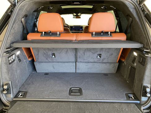 New 2026 BMW X7 xDrive40i w/ M Sport Package image 32