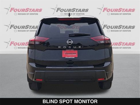 New 2026 Nissan Rogue SV image 5