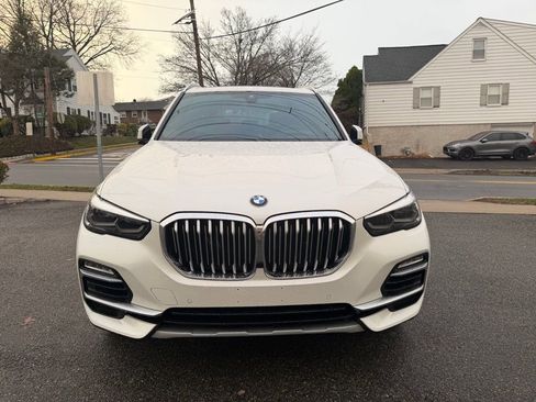 Used 2021 BMW X5 xDrive40i AWD/4WD image 2