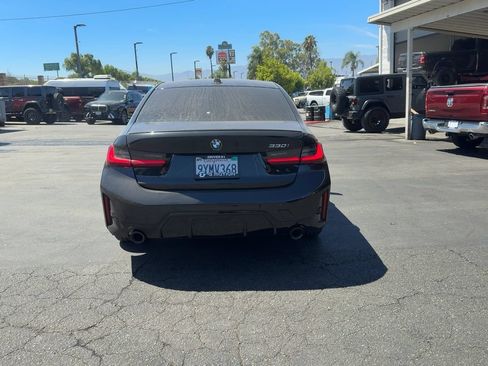 Used 2026 BMW 330i Sedan w/ M Sport Package RWD image 7