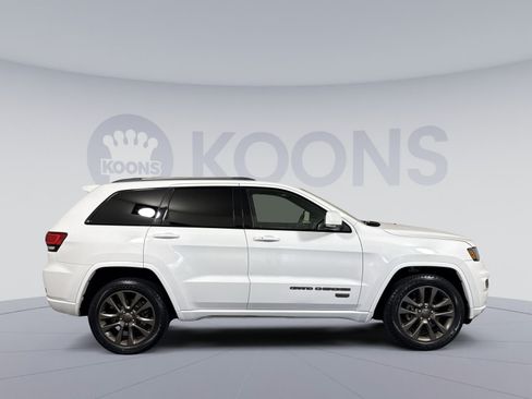 Used 2016 Jeep Grand Cherokee Limited 75th Anniversary AWD/4WD image 8