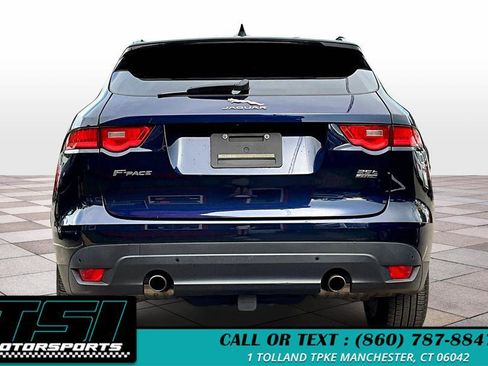 Used 2020 Jaguar F-PACE Prestige image 4