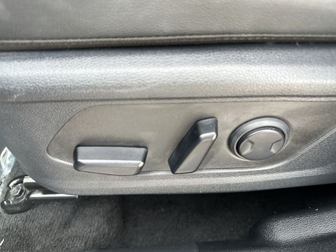 Used 2024 Kia Sportage EX FWD image 14