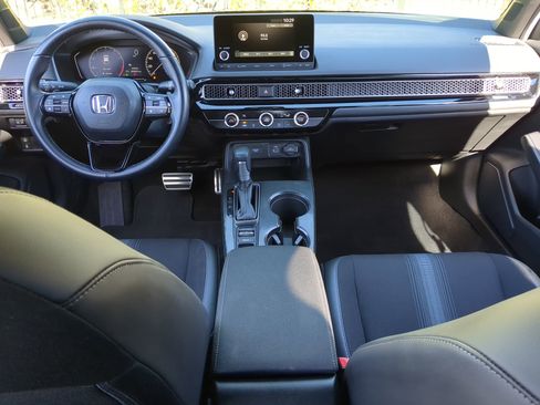 Used 2024 Honda Civic Sport image 14