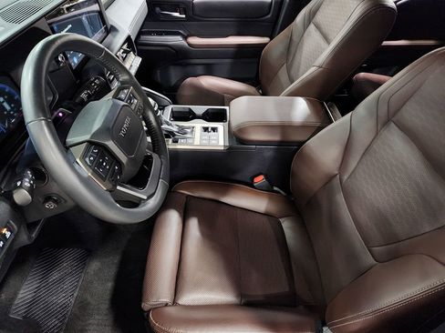 Used 2024 Toyota Land Cruiser w/ Premium Package image 31