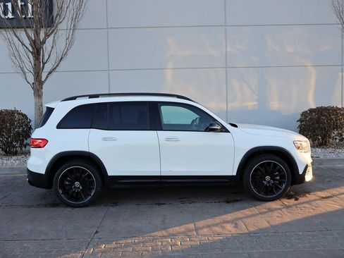 Certified 2022 Mercedes-Benz GLB 250 4MATIC image 5