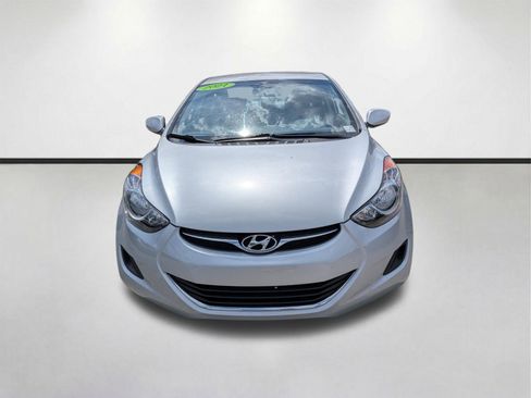 Used 2012 Hyundai Elantra GLS FWD image 9