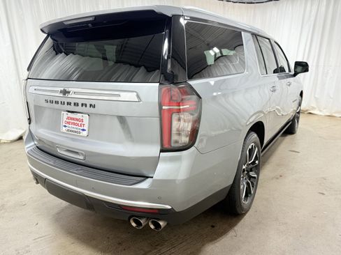 Certified 2023 Chevrolet Suburban High Country image 8