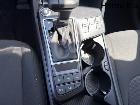 New 2026 Kia Sportage LX FWD image 19