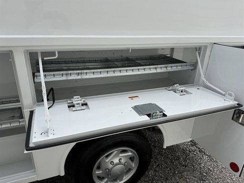 Used 2023 Ford E-350 and Econoline 350 Super Duty w/ Power Windows & Locks Group RWD image 31