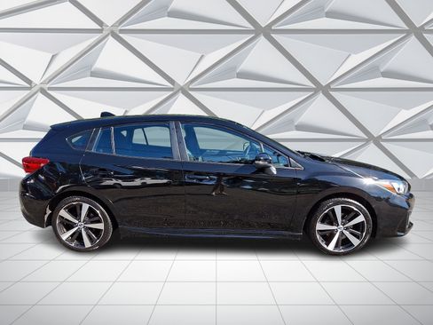 Used 2018 Subaru Impreza 2.0i Sport AWD/4WD image 12