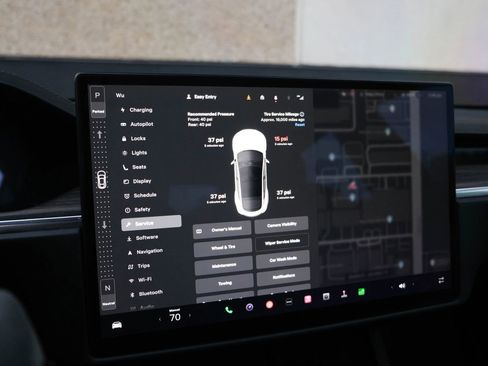 Used 2021 Tesla Model S Plaid image 45