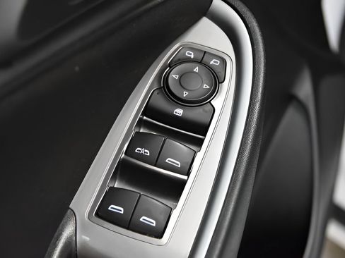 Used 2024 Chevrolet Malibu LT FWD image 17