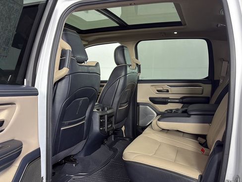 Used 2019 RAM 1500 Limited AWD/4WD image 23