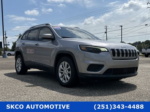 Used 2021 Jeep Cherokee Latitude image 7