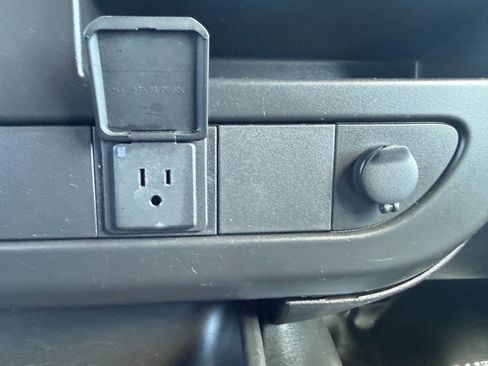 Used 2023 GMC Savana 2500 Extended w/ Driver Convenience Package RWD image 39