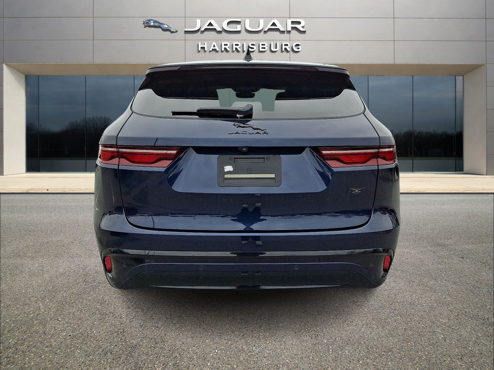 Used 2026 Jaguar F-PACE R-Dynamic S AWD/4WD image 3
