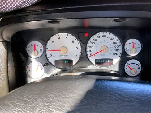 Used 2003 Dodge Ram 1500 Truck 2WD Quad Cab image 17