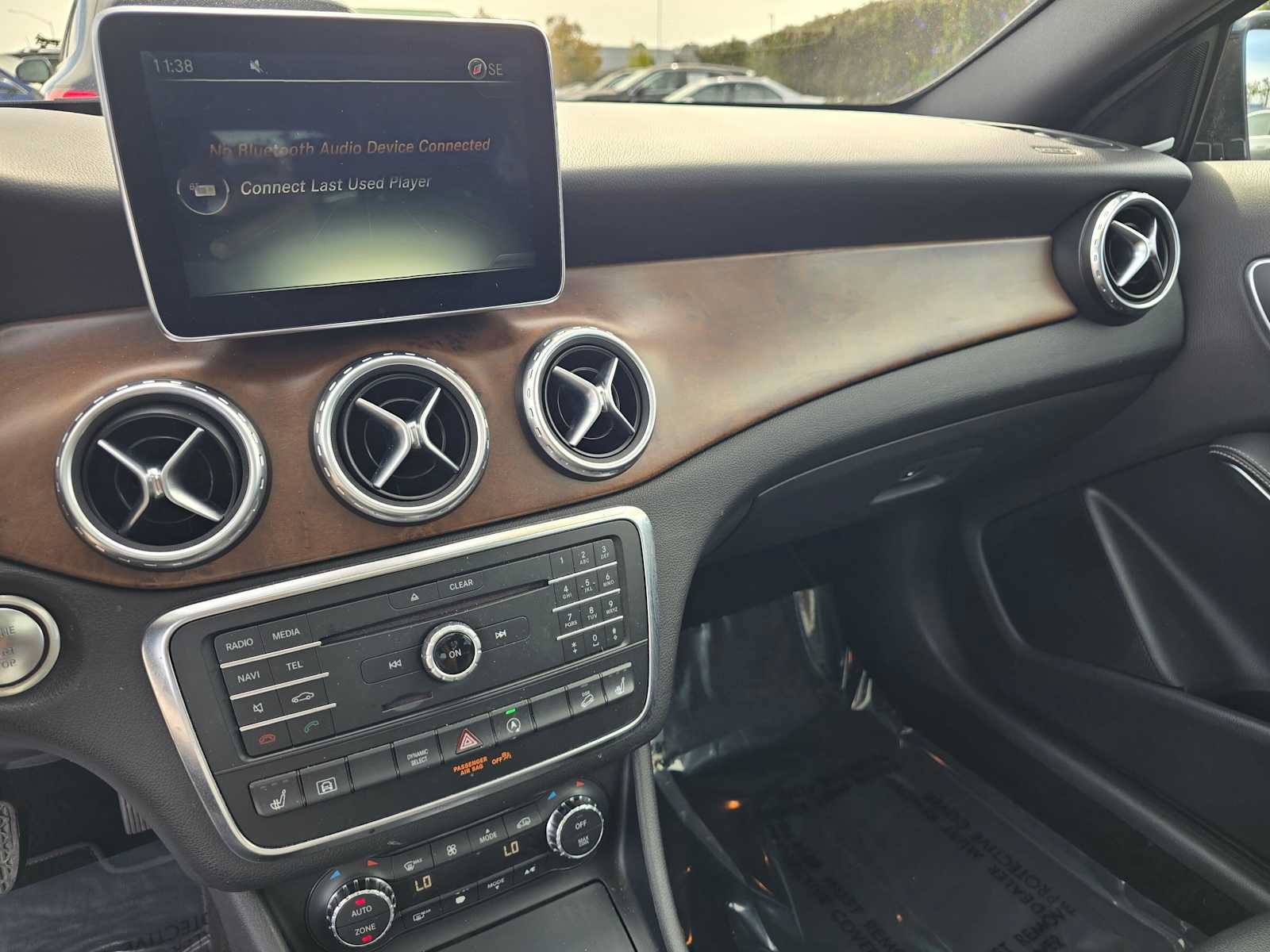 Used 2016 Mercedes-Benz GLA 250 4MATIC image 27