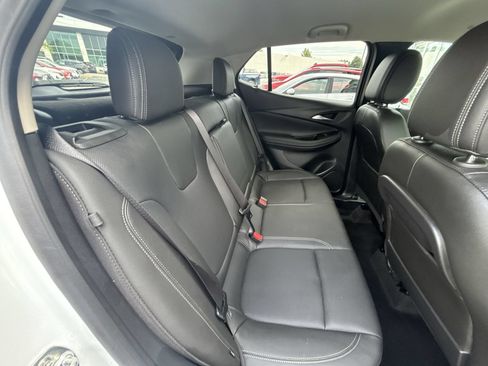Used 2024 Buick Encore GX Sport Touring w/ Comfort Package FWD image 27