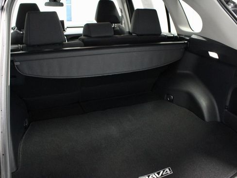 Used 2025 Toyota RAV4 LE AWD/4WD image 14