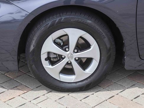 Used 2013 Toyota Prius Two image 13