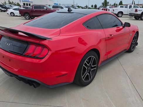 Used 2021 Ford Mustang GT RWD image 5