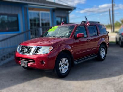 Used 2009 Nissan Pathfinder SE