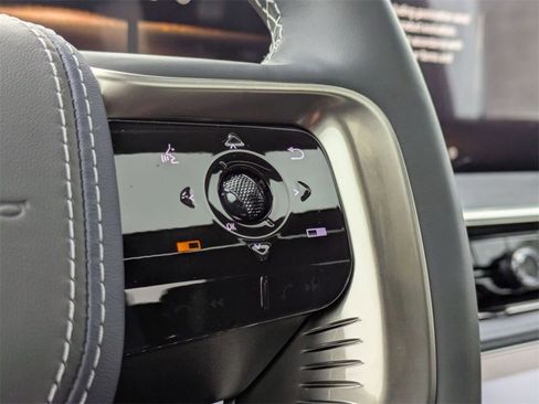 New 2026 INFINITI QX80 4WD w/ Sport Exterior Package image 21