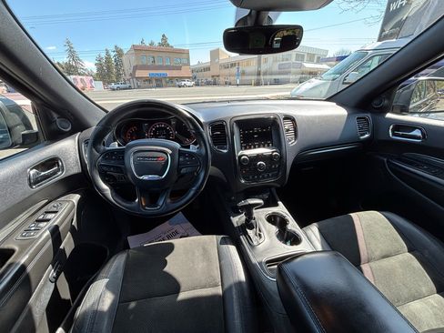Used 2019 Dodge Durango GT image 12
