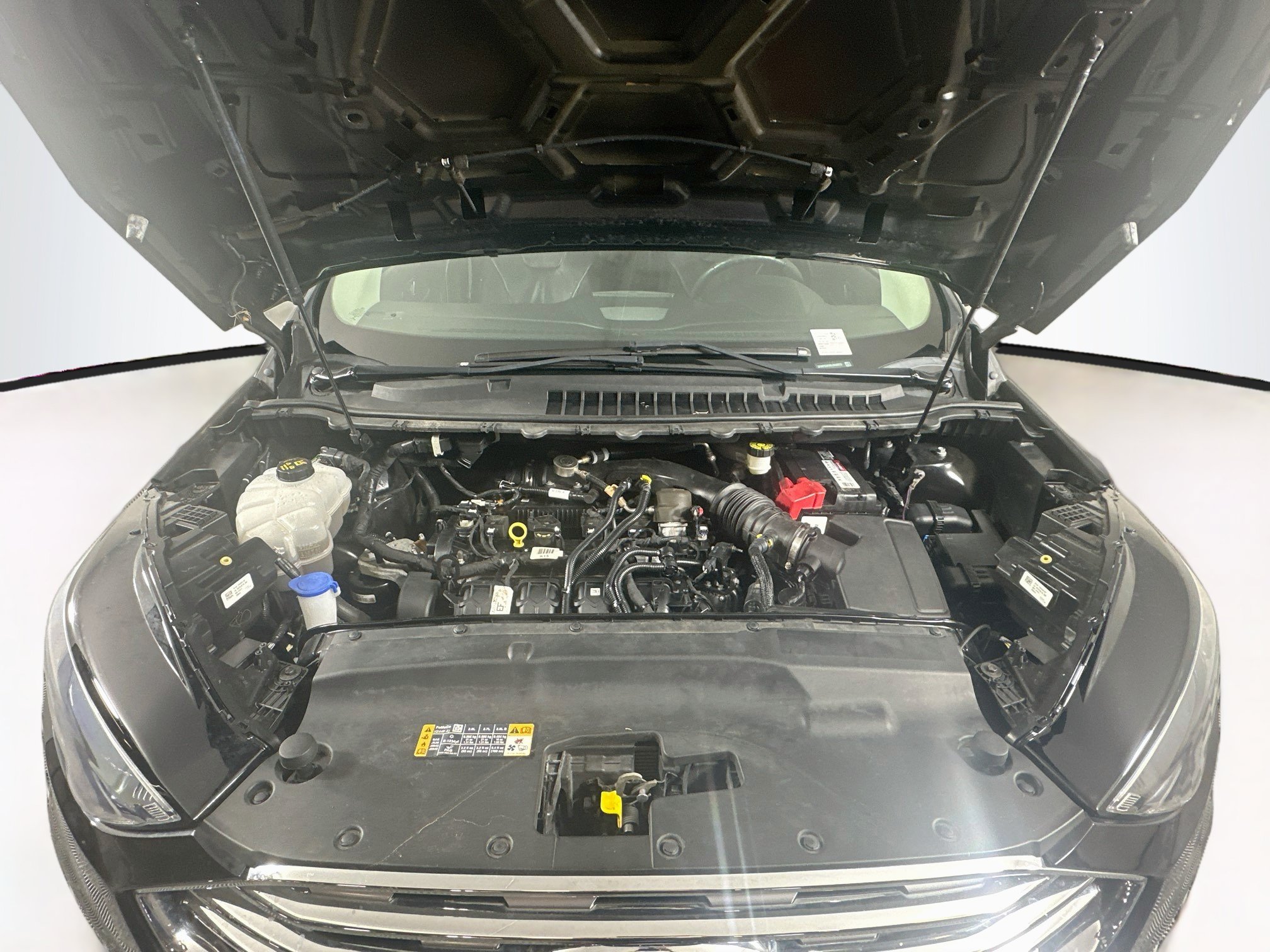 Used 2020 Ford Edge Titanium FWD image 32