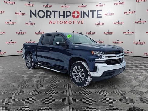 Used 2022 Chevrolet Silverado 1500 LT w/ Bed Protection Package image 1
