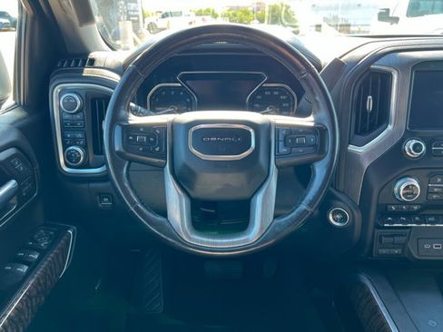 Used 2020 GMC Sierra 1500 Denali w/ Denali Ultimate Package AWD/4WD image 12