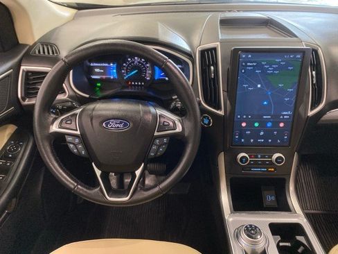 Used 2021 Ford Edge SEL w/ Convenience Package AWD/4WD image 12