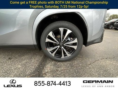 New 2026 Lexus UX 300h AWD image 25