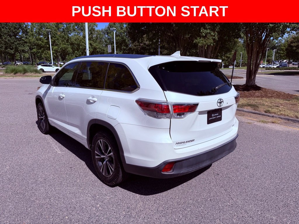 Used 2016 Toyota Highlander XLE FWD image 5