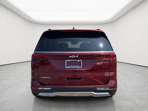 Used 2024 Kia Carnival SX Prestige FWD image 7