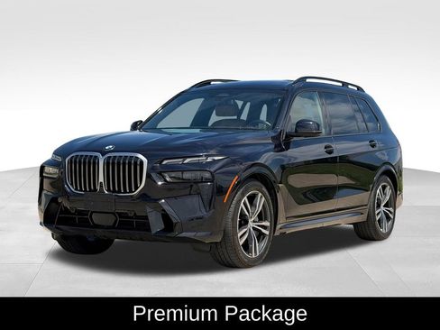 Used 2023 BMW X7 xDrive40i w/ M Sport Package AWD/4WD image 5
