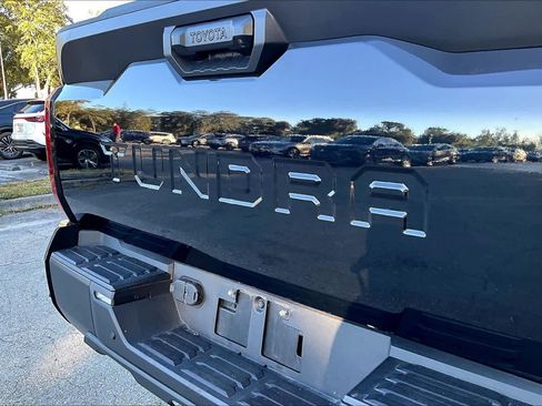 Used 2022 Toyota Tundra SR5 image 9