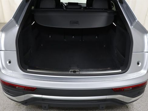 Used 2022 Audi Q5 2.0T Prestige AWD/4WD image 38