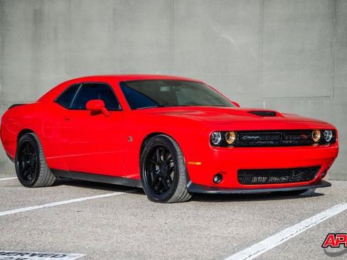 Used 2019 Dodge Challenger R/T Scat Pack w/ Plus Package image 7