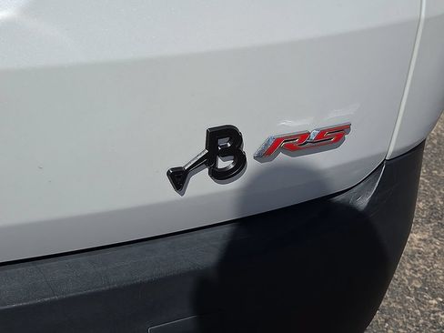 Used 2023 Chevrolet Traverse RS AWD/4WD image 18