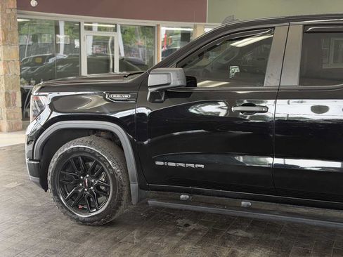 Used 2023 GMC Sierra 1500 Pro w/ Graphite Edition AWD/4WD image 14