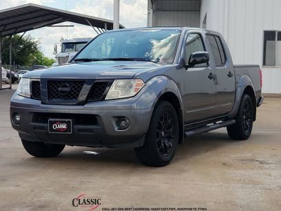 Used 2020 Nissan Frontier SV w/ Midnight Edition Floor Mats