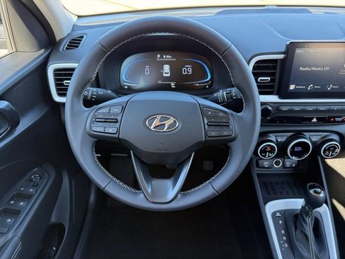 New 2026 Hyundai Venue SEL FWD image 14