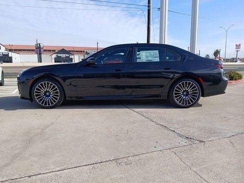 New 2026 BMW 740i w/ Executive Package image 6