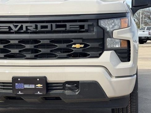 New 2026 Chevrolet Silverado 1500 Custom RWD image 9